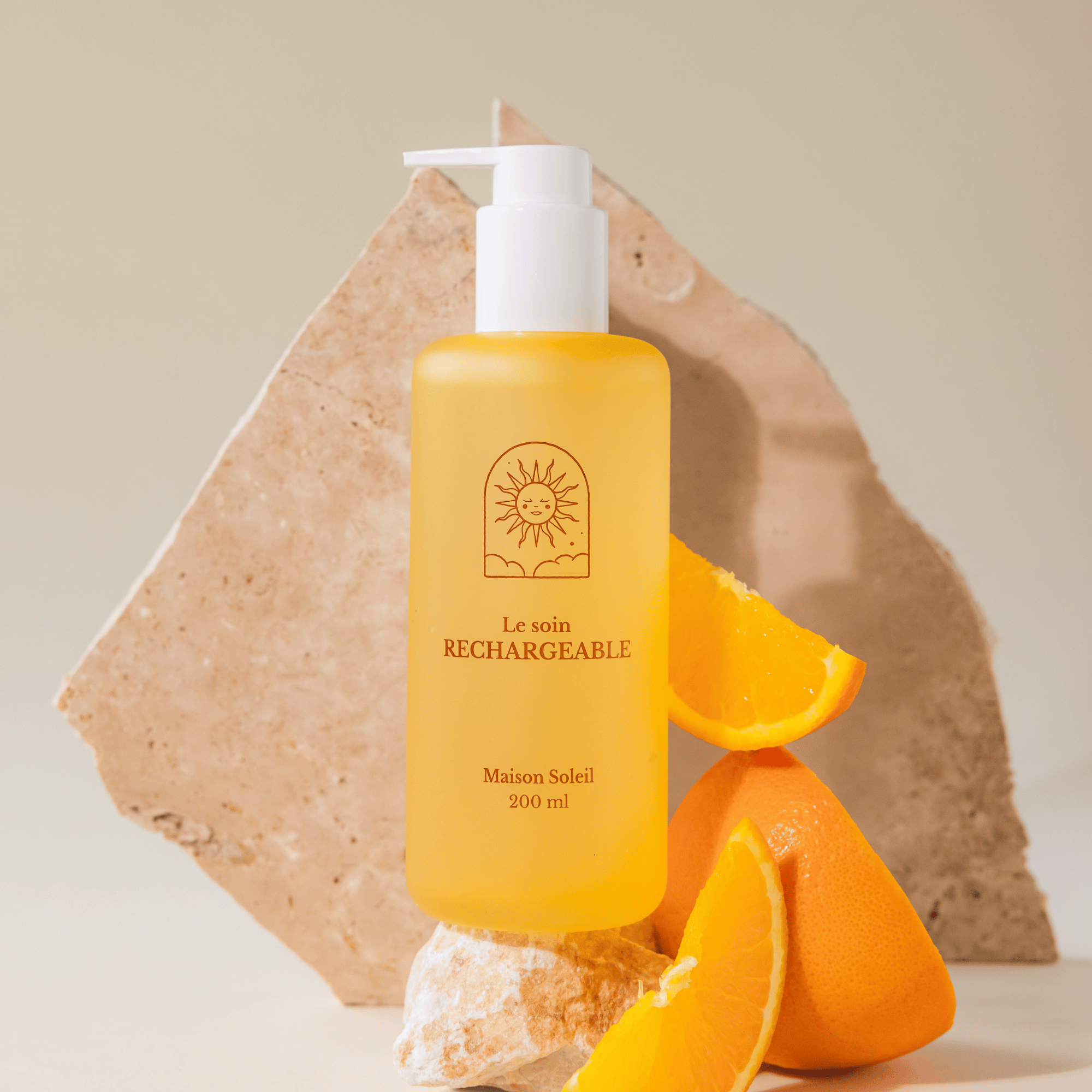 Eau micellaire : à quoi sert-elle vraiment ? Guide complet :